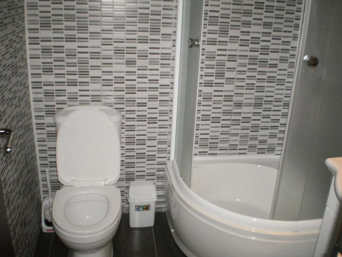 Garni Hotel Kaca Kragujevac Cameră foto